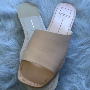Natural leather sandal